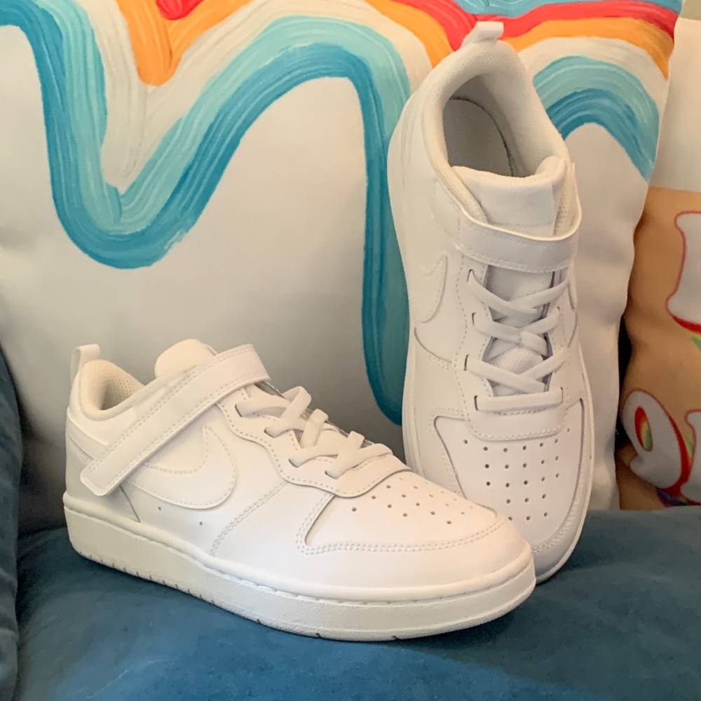 Nike youth size 3